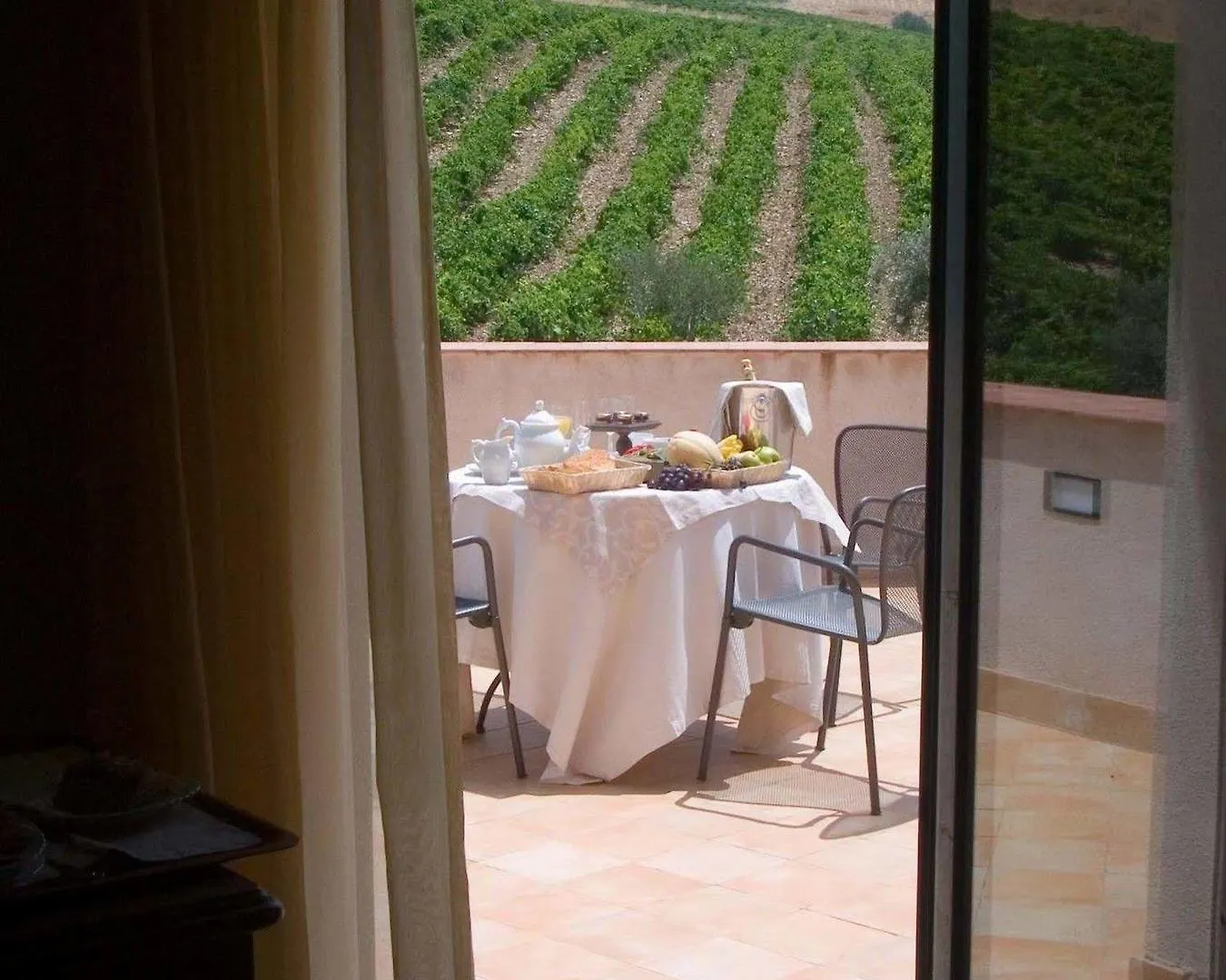 Hotel Relais Angimbe Calatafimi 4*,