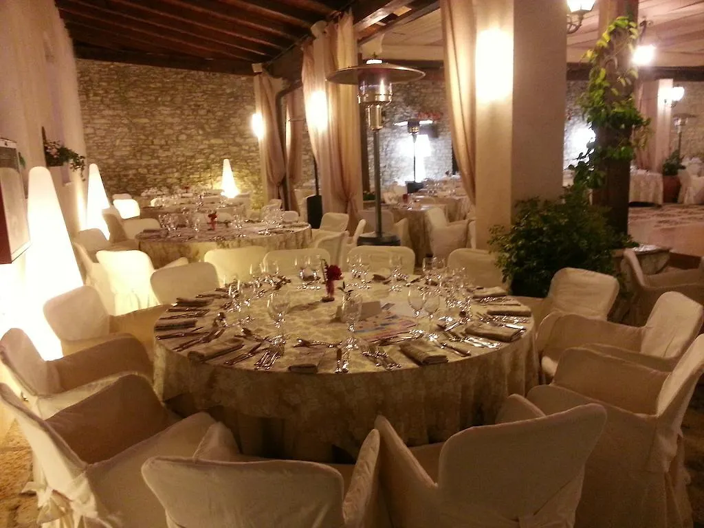 Hotel Relais Angimbe Calatafimi 4*,